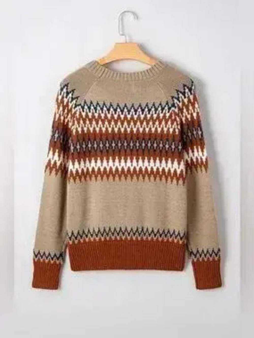 Geometric Pattern Long Sleeve Sweater - Picture 9 of 9